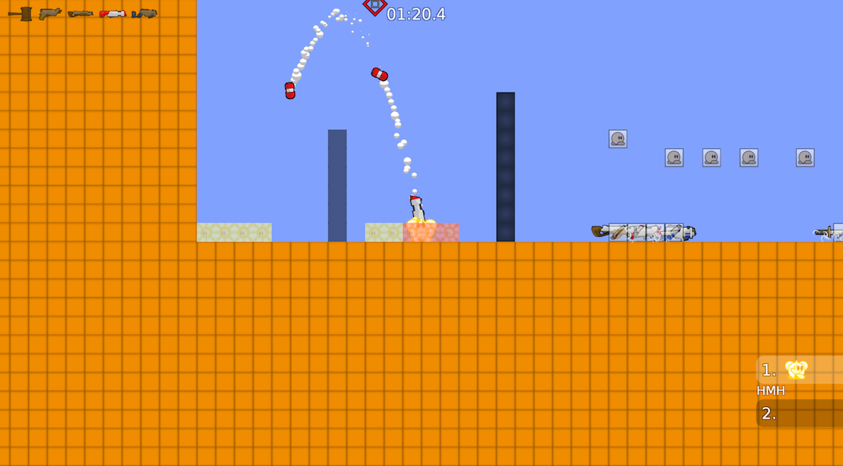 active weapon is highlighted