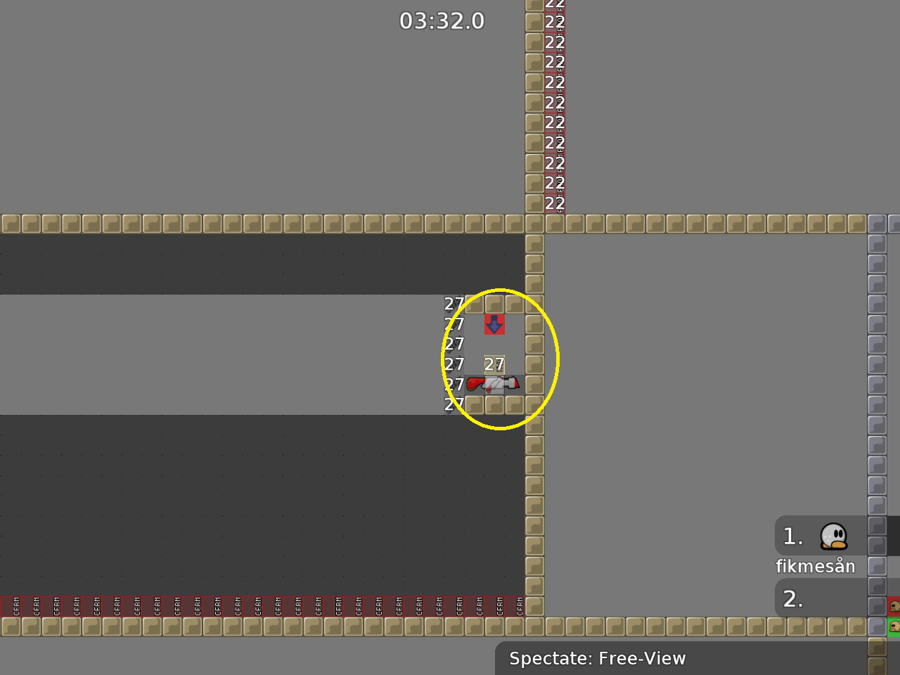 this grenade isn't moving, because you added unfreeze, you can also put unfreeze on the to tele instead of the ground (or maybe it also works if you put switch unfreeze)